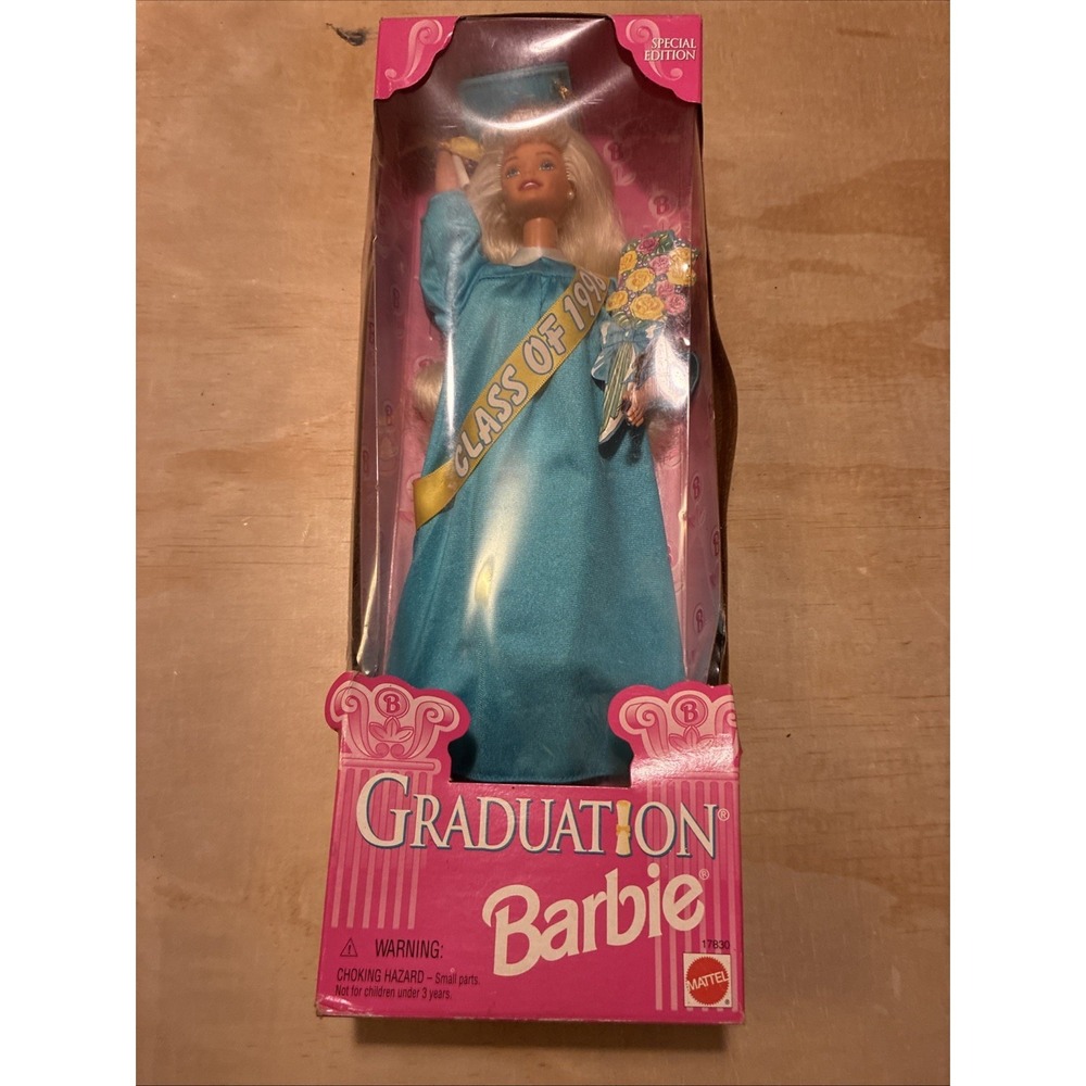 Mattel VTG Class of 1998 Graduation Barbie Doll Blue Gown New In Damaged Box